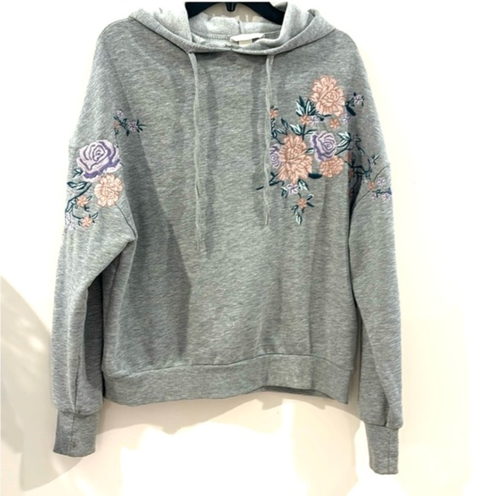 H&M Cottage Core Grey Floral Embroidered Hoodie Size M